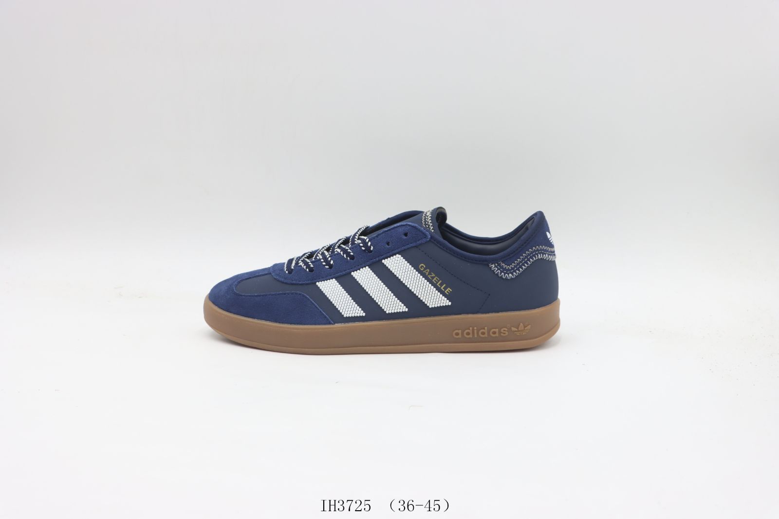 今日 アディダス Adidas スケートシューズ IH3725 ダークブルー-WTO輸入