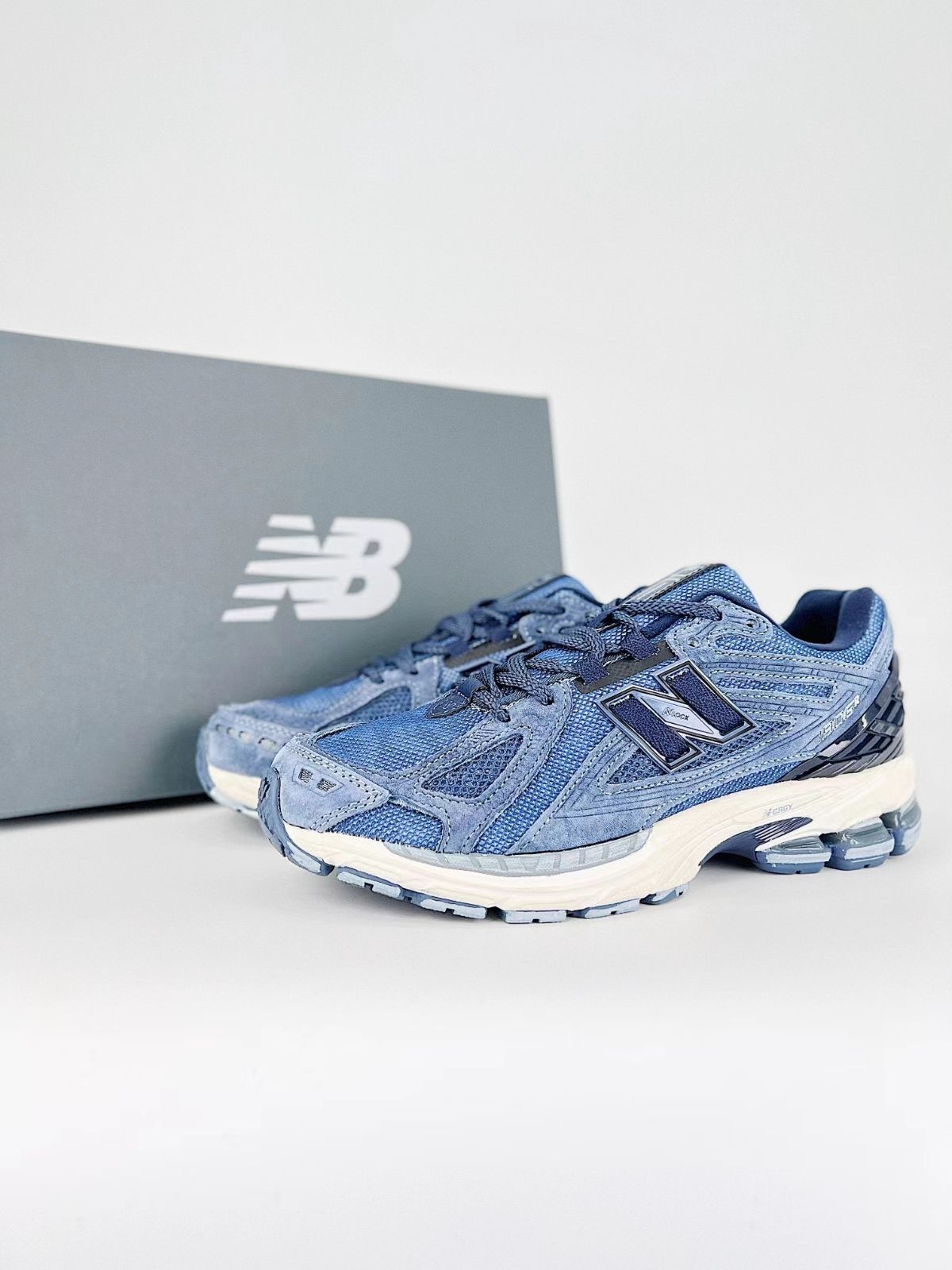 ニューバランス New Balance 1906R DN NAVY