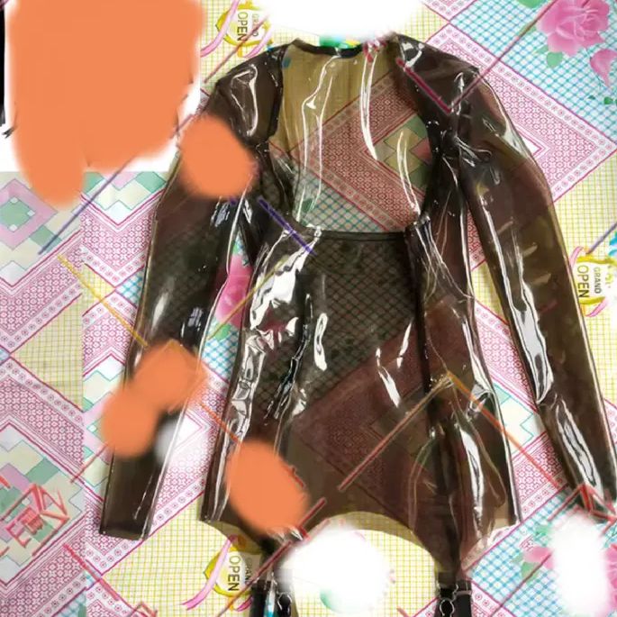 ラテックススーつ