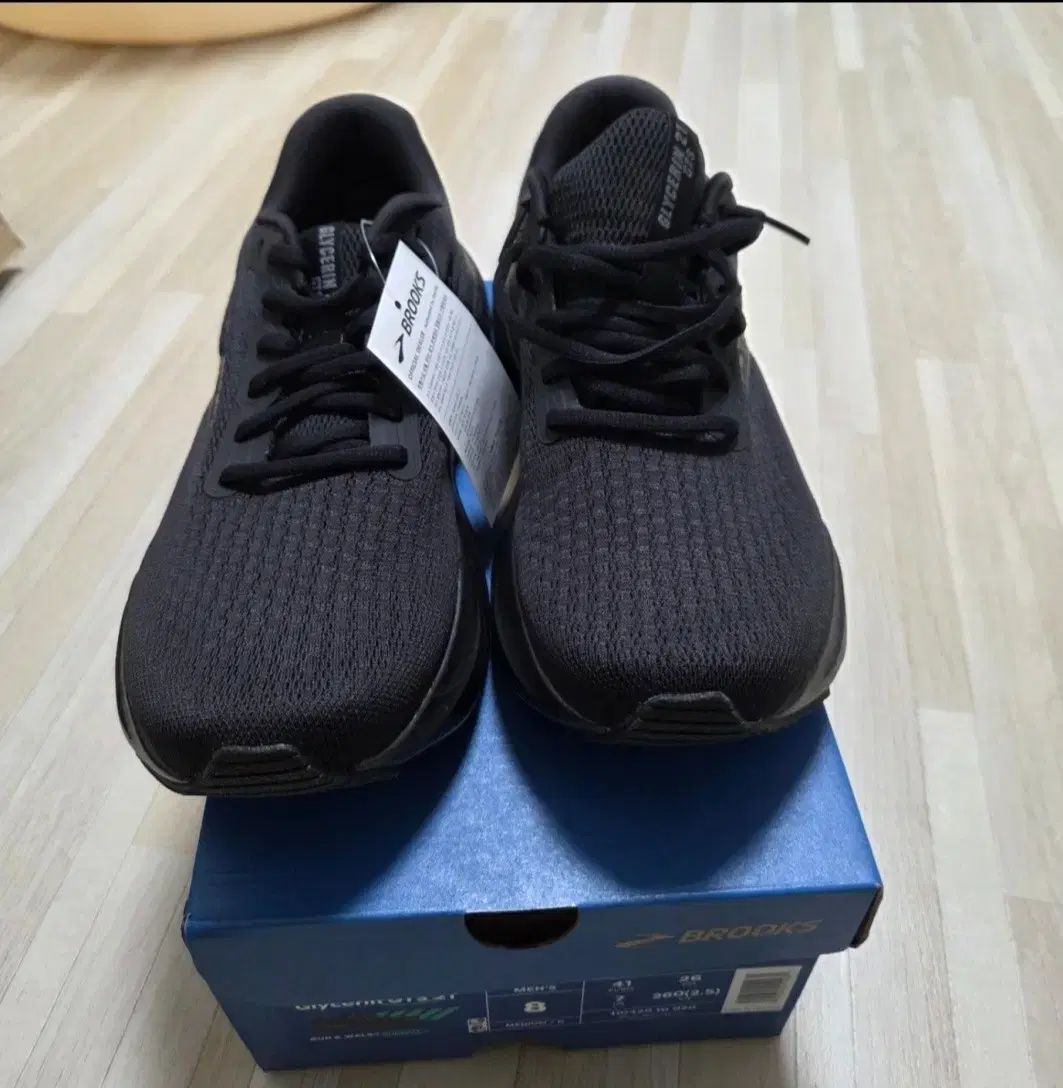 BROOKS ブルックス グリセリン 21 GTS 黒 260 サイズ 足囲 2e 一度着てみてください
