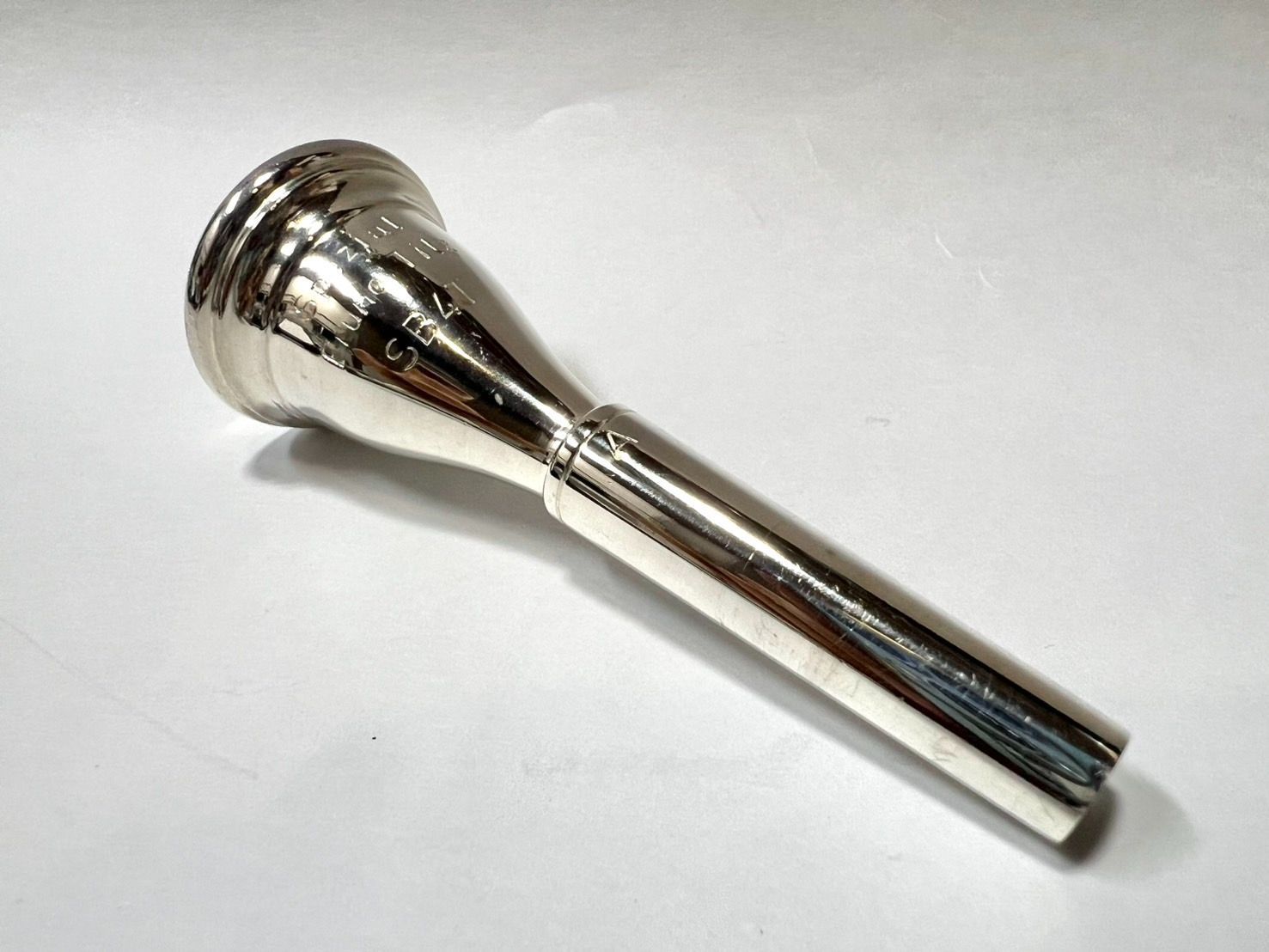 ティルツ ホルン用マウスピース SB4T 服部管楽器