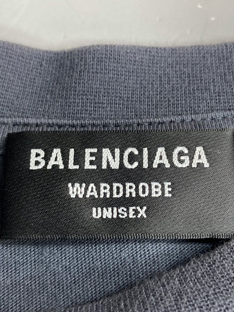 バレンシアガ BALENCIAGA Political Campaign Logo T-shirt
