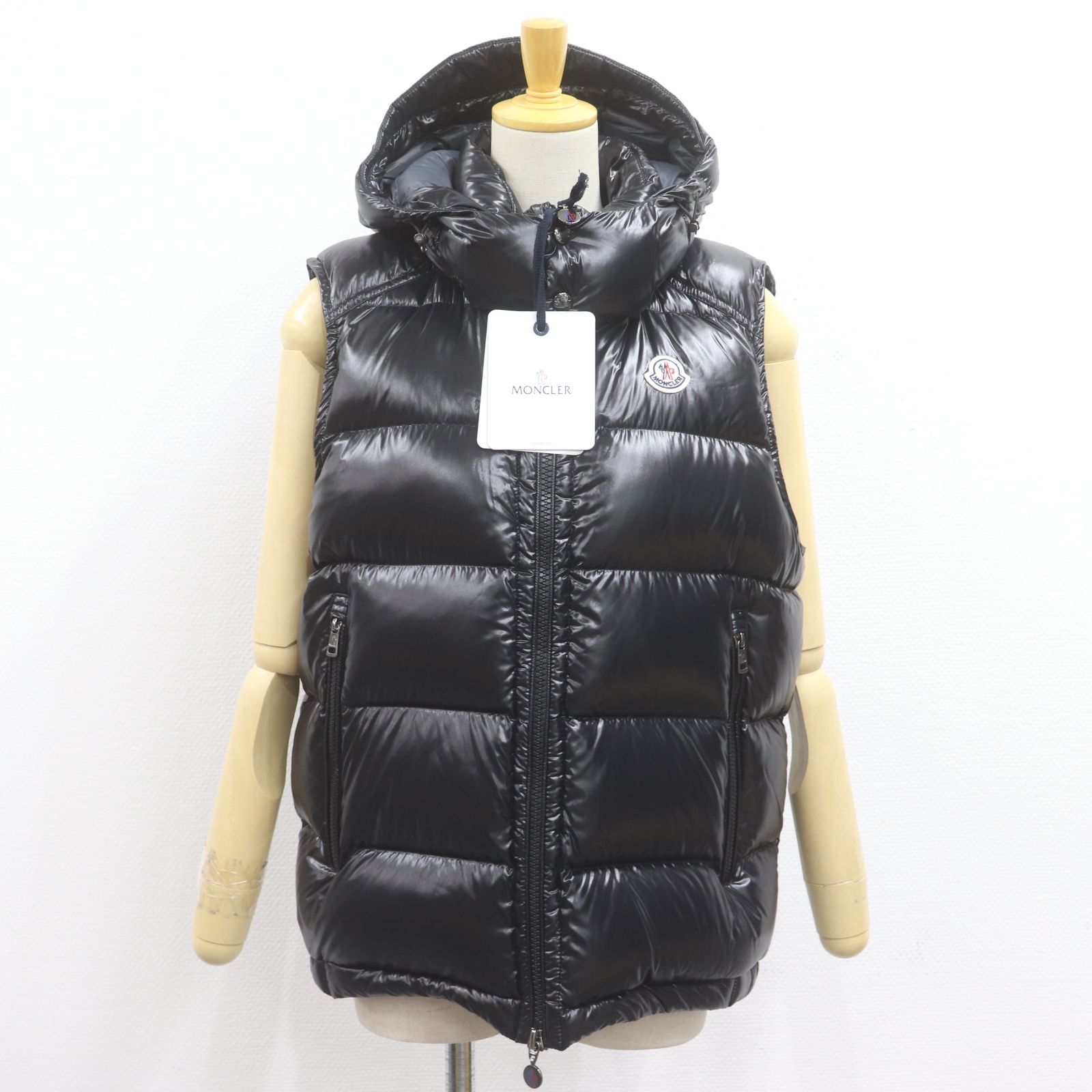ITSO8FBY5QDM 国内正規品 未使用保管品 MONCLER モンクレール BORMES 