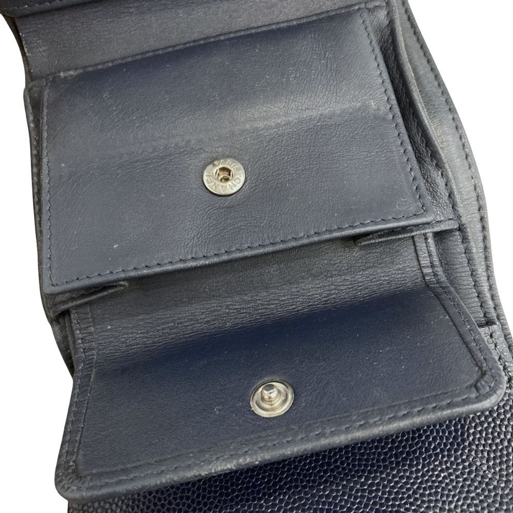 良品 CHANEL シャネル マトラッセ キャビアスキン ココマーク 三つ折り  