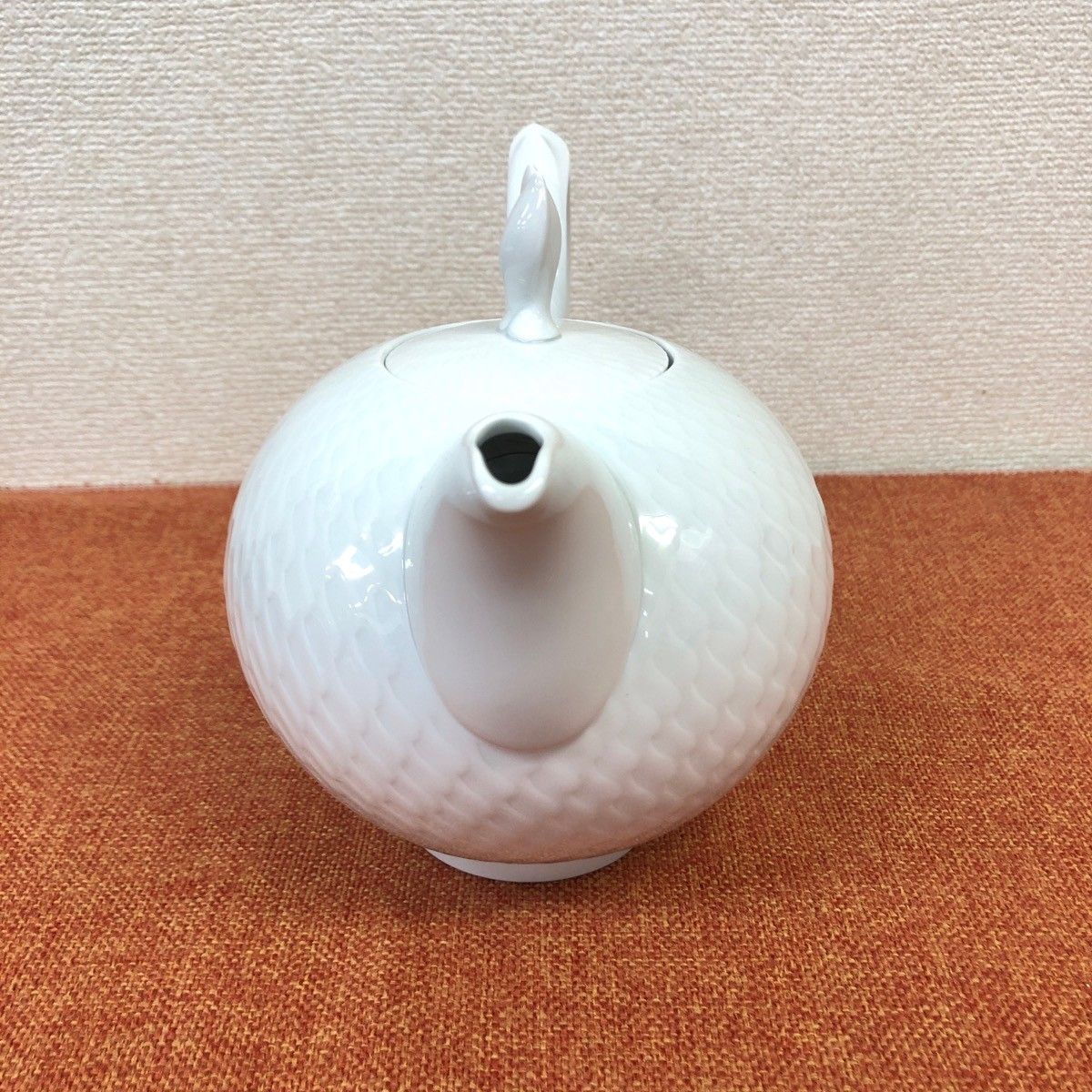 Meissen マイセン 波の戯れ ホワイト ティーポット 29727 箱付き 美品 