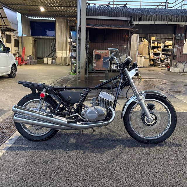 KAWASAKI 750SS オイルタンク - メルカリ KAWASAKI 750SS オイルタンク - メルカリ