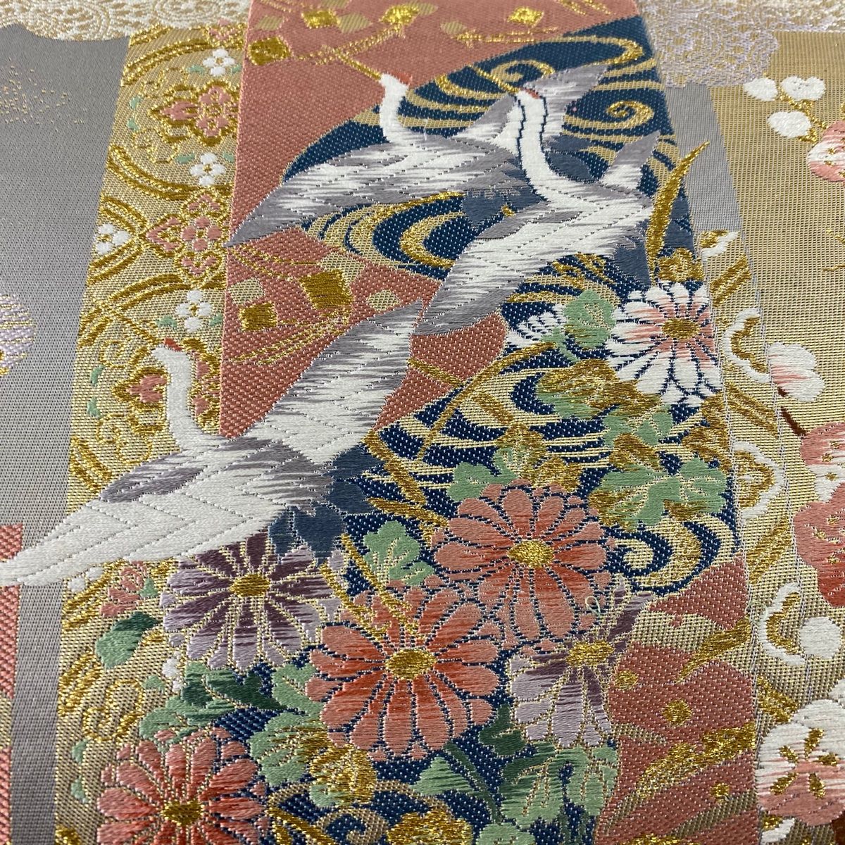 袋帯 秀品 関西仕立て 花唐草 箔 ベージュ 六通 正絹 【中古