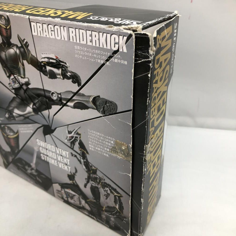 【未開封】　SHFiguarts 仮面ライダーリュウガ＆ドラグブラッカー 中古】開封・箱ダメージ有)S.H.Figuarts 仮面ライダーリュウガ