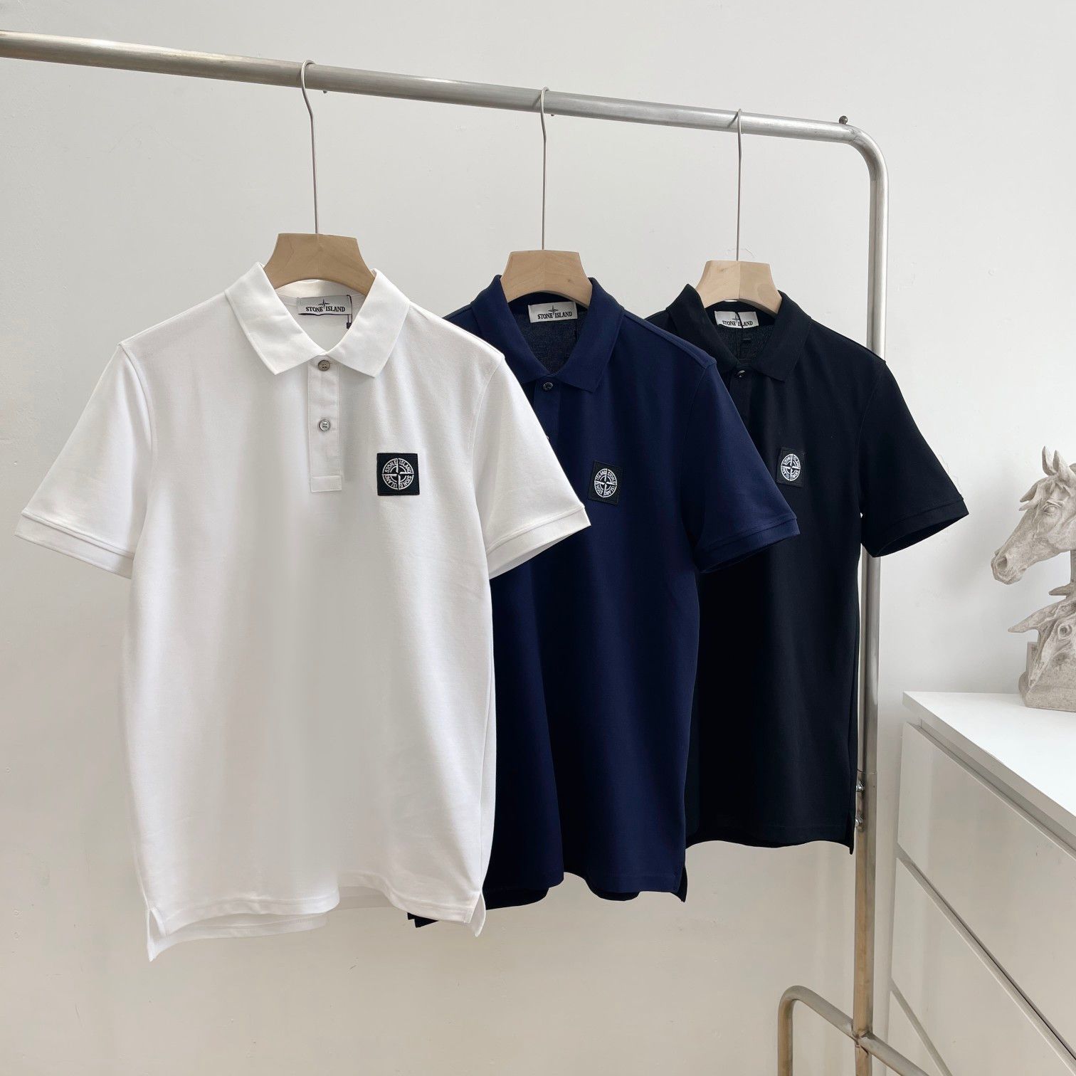 STONE ISLAND ストーンアイランド 半袖Tシャツ