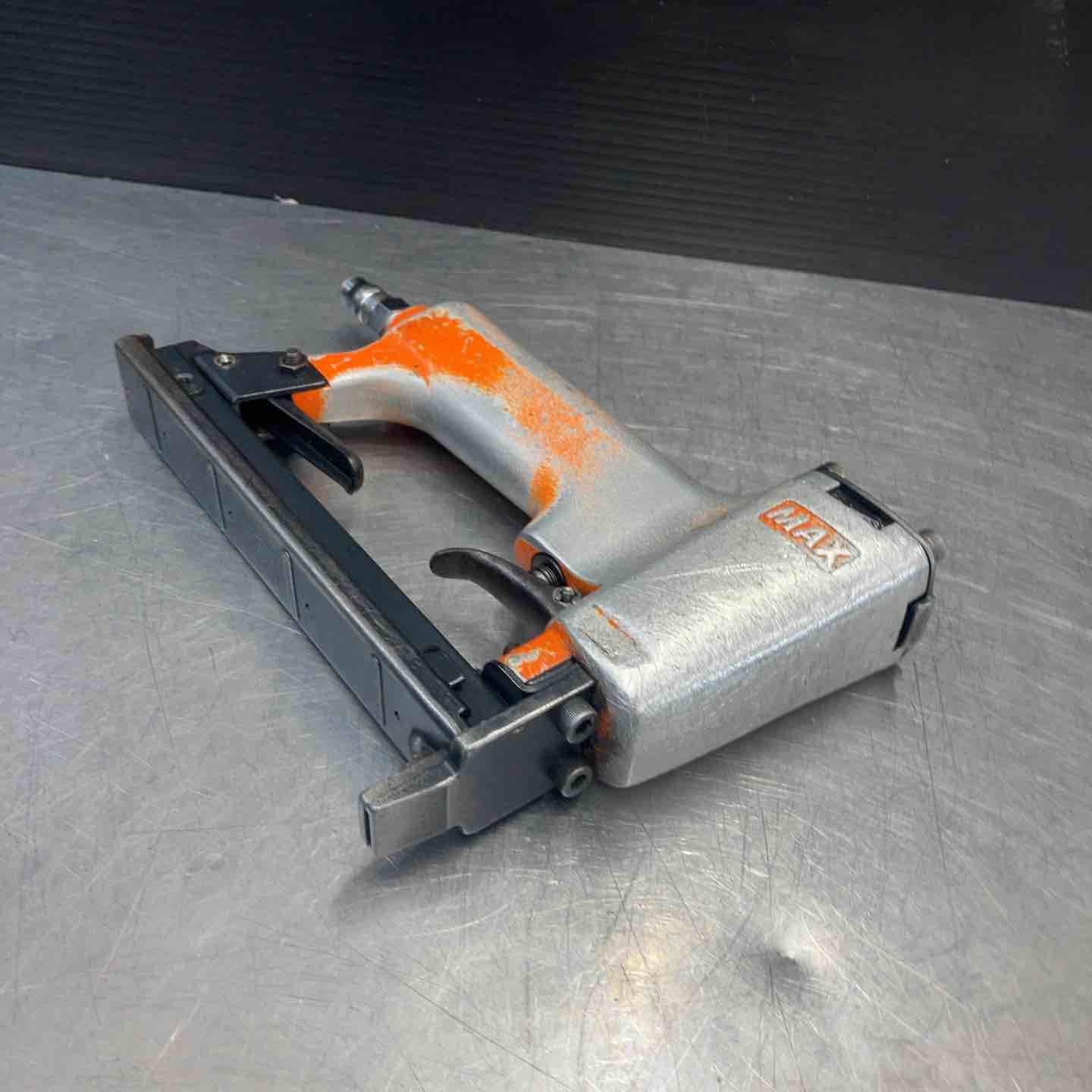 常圧エアタッカ TA-20A