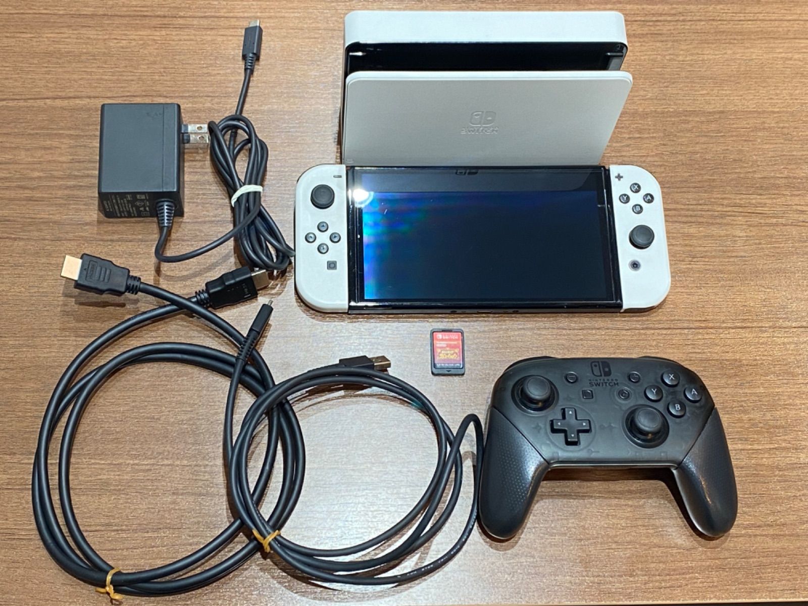 有機EL Nintendo Switch 有機ELモデル ホワイト 本体 ＋ Proコン ＋ ポケモンスカーレット