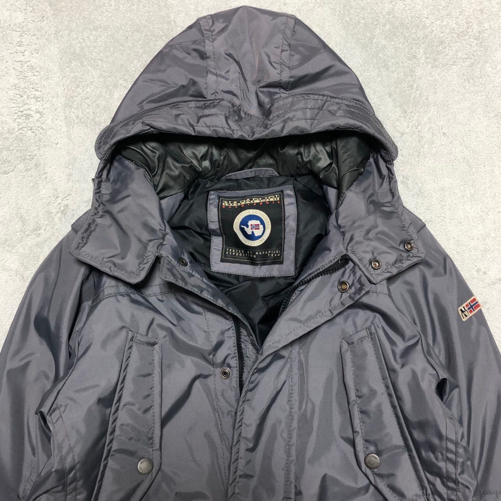 NAPAPIJRI マウンテンパーカー 中綿ダウンジャケット ハンティング  