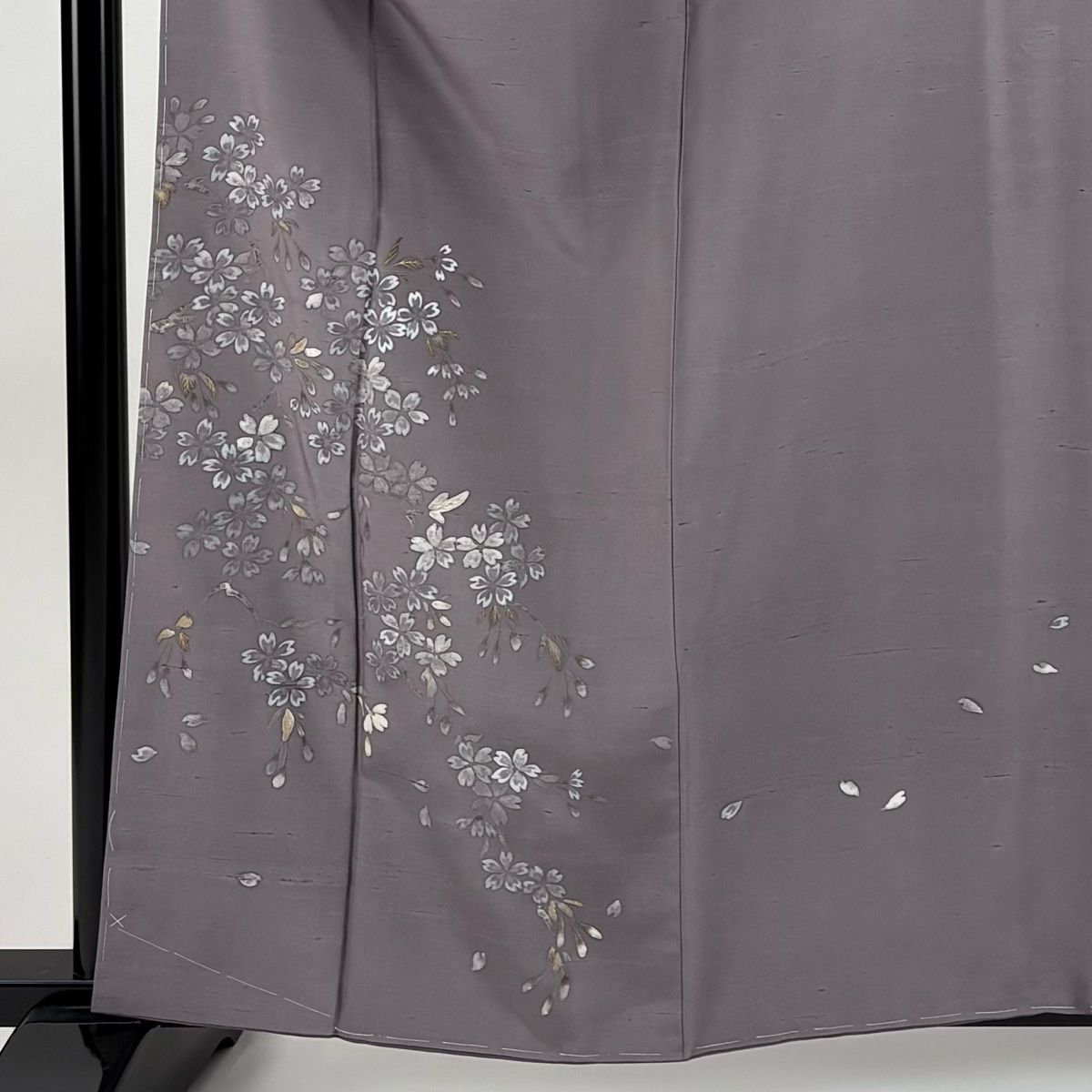 付下げ 身丈160.5cm 裄丈64.5cm M 袷 紬地 桜 金彩 灰紫 正絹