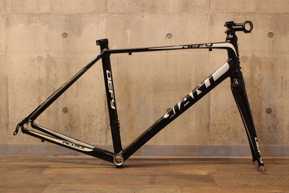 (ジャンク）GIANT ADVENCED DEFY 1 カーボンフレーム ジャンク）GIANT ADVENCED DEFY 1 カーボンフレーム