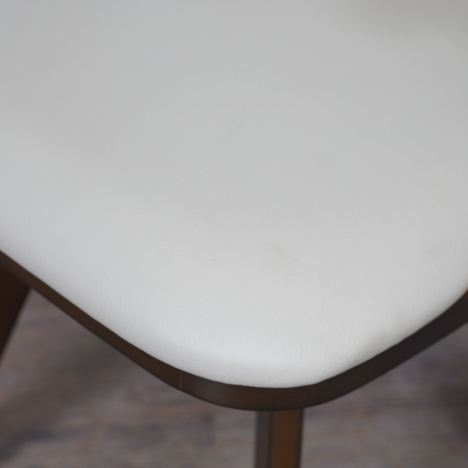 肘掛け付き 360°回転