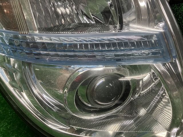 日産純正 E51 エルグランド 後期 キセノン HID ヘッドライト 左右 エルグランド E51 後期 ハイウェイスター ヘッドライト 左右