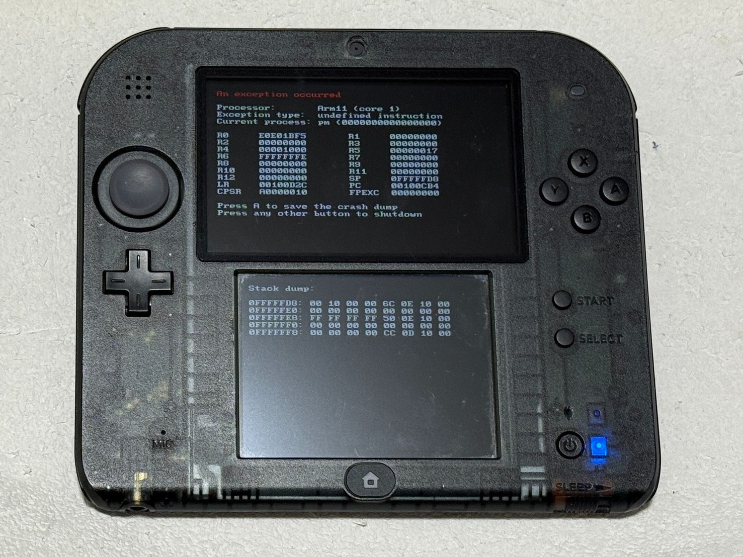 ニンテンドー2DS クリアブラック Nintendo 2DS クリアブラック 