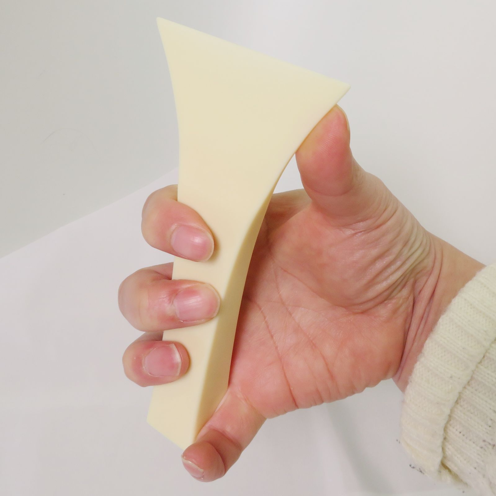 津軽三味線 専用バチ 津軽三味線用バチ TOA(東亜楽器)製プラスチック撥 オルカ - メルカリ