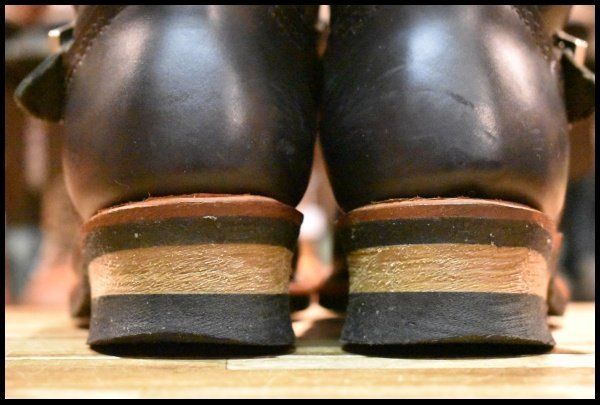 ブラッククローム