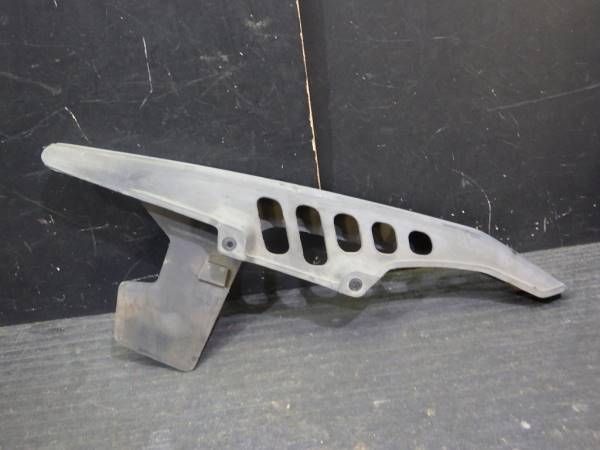 ヤマハ ブロンコ 5BT チェーンカバー Y170-55 Q5K-YSK-107-T01 YL-01