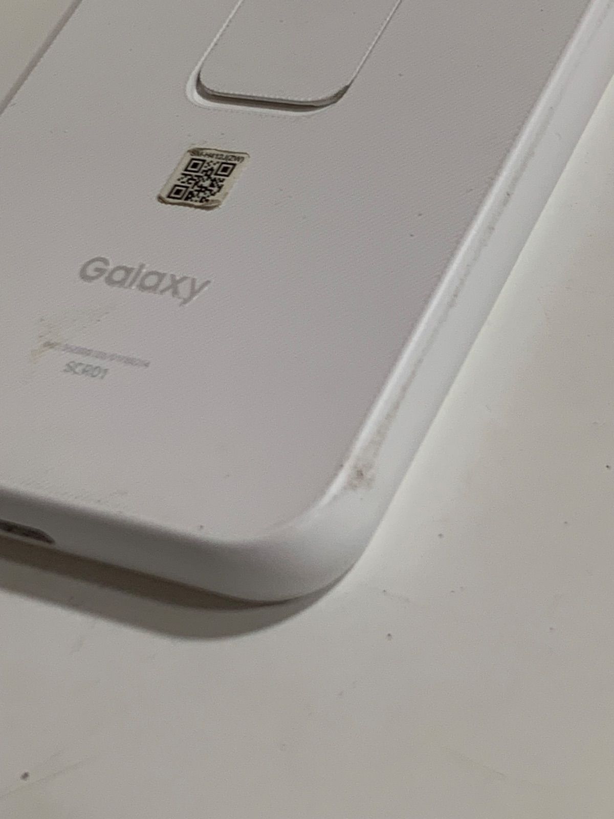 Galaxy 5G Mobile Wi-Fi SCR01 ホワイト ② - メルカリ