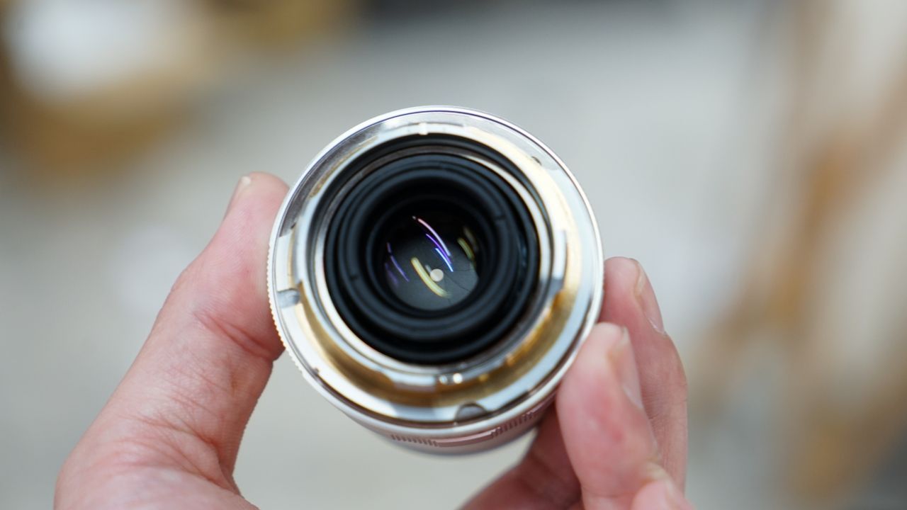 8259 美品 VOIGTLANDER ULTRON 35mm 1.7-