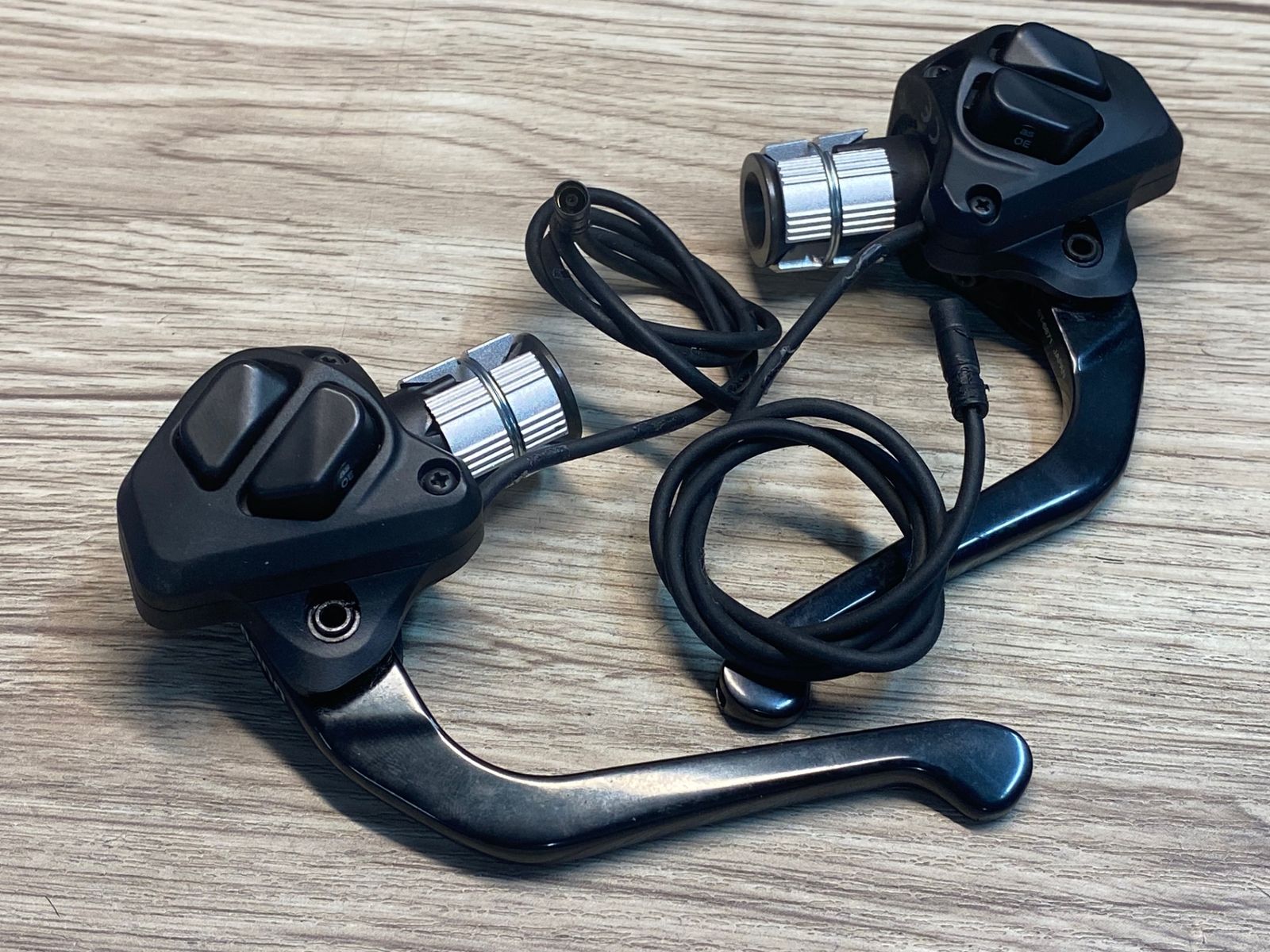 JE699 シマノ SHIMANO アルテグラ ULTEGRA ST-6871 デュアルコントロールレバー Di2 左右セット 動作 済