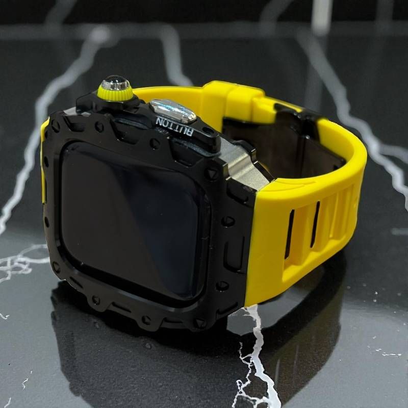 アップルウォッチケース フォージドステンレス ラバー 互換性対応 カスタム カバー 保護 ギフト ４６ｍｍ ベルト バンド セット series10 series11 メンズ レディース ギフト 贈り物 カスタム イエローブラック