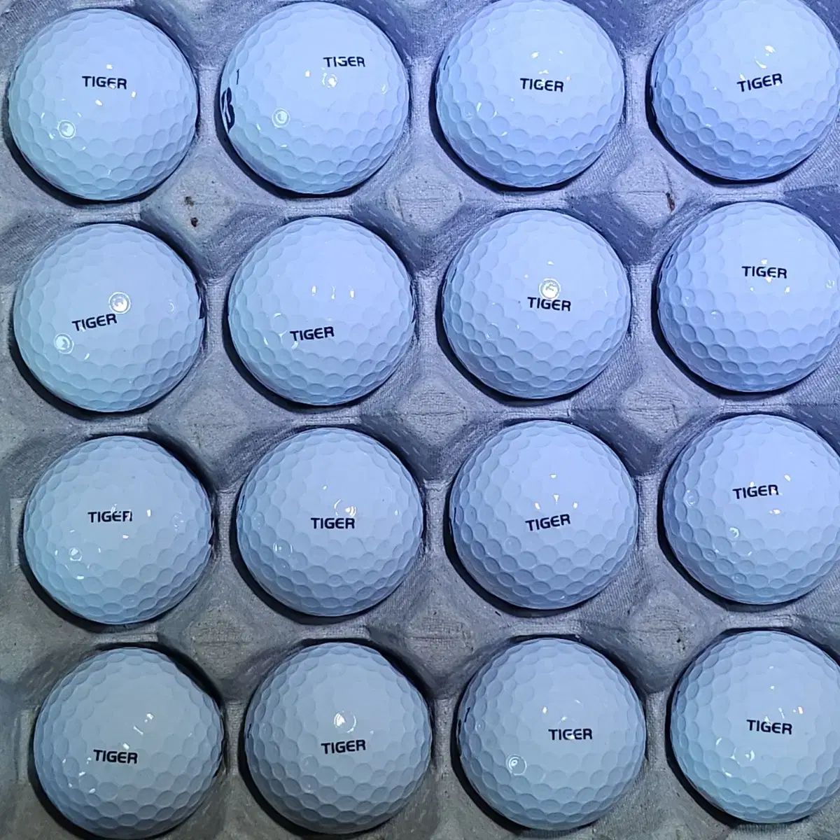 タイガー ゴルフボール ツアー b xs 30 区 S レベル