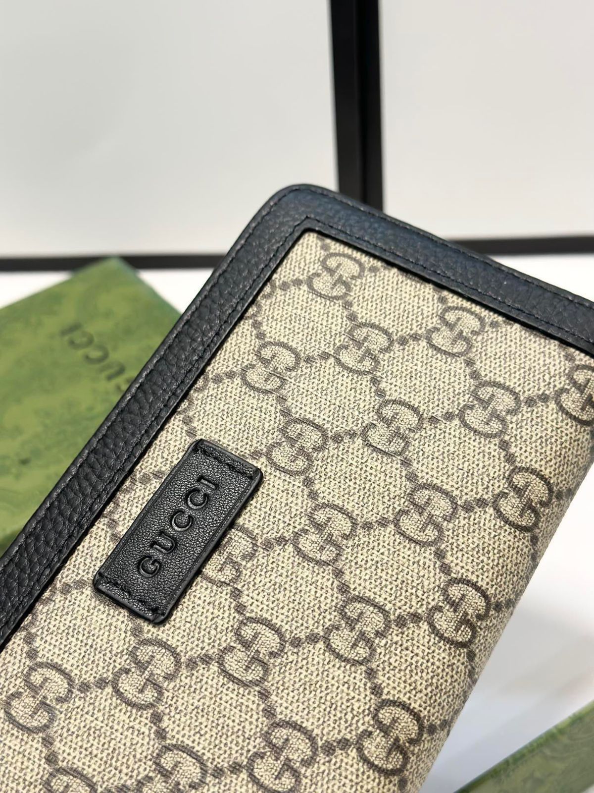 ワンジップ ハンドバッグ