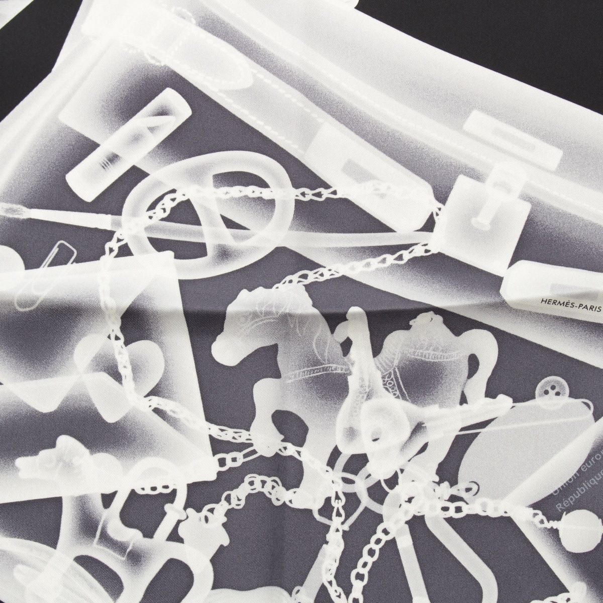 エルメス カレ70 シルク PLEASE CHECK-IN プリーズチェックイン