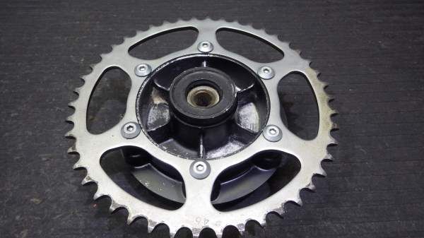 ヤマハ FZ400R 46X リアスプロケット ハブ付き Y172-86