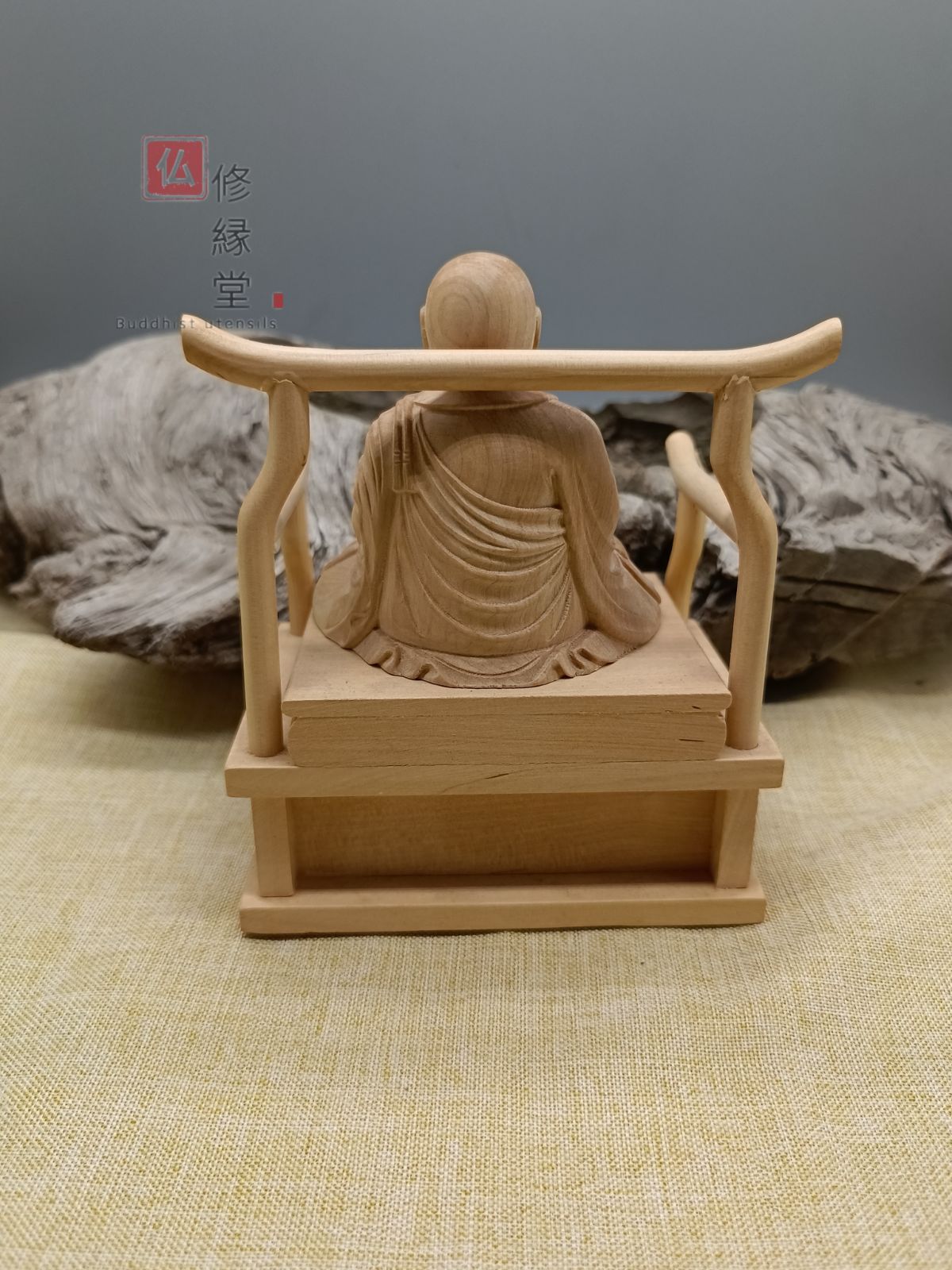 修縁堂】最高級 木彫仏像 ディスカウント 弘法大師座像 空海法師 彫刻