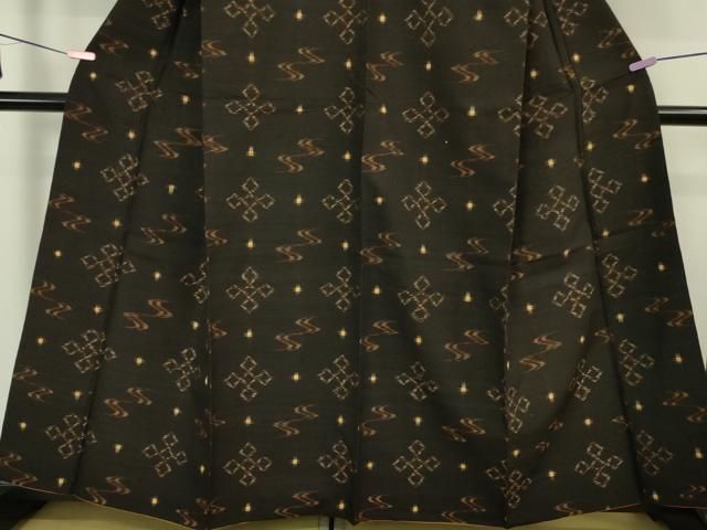 平和屋本店□極上 国指定重要無形文化財 本場久米島紬 手織 逸品