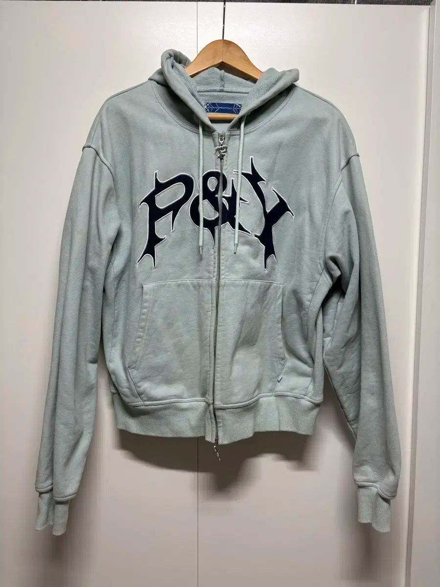 ✨極美品✨OY オーワイ オードリー パーカー クマ バックプリント 2 ✨極美品✨OY オーワイ オードリー パーカー クマ バックプリント 2