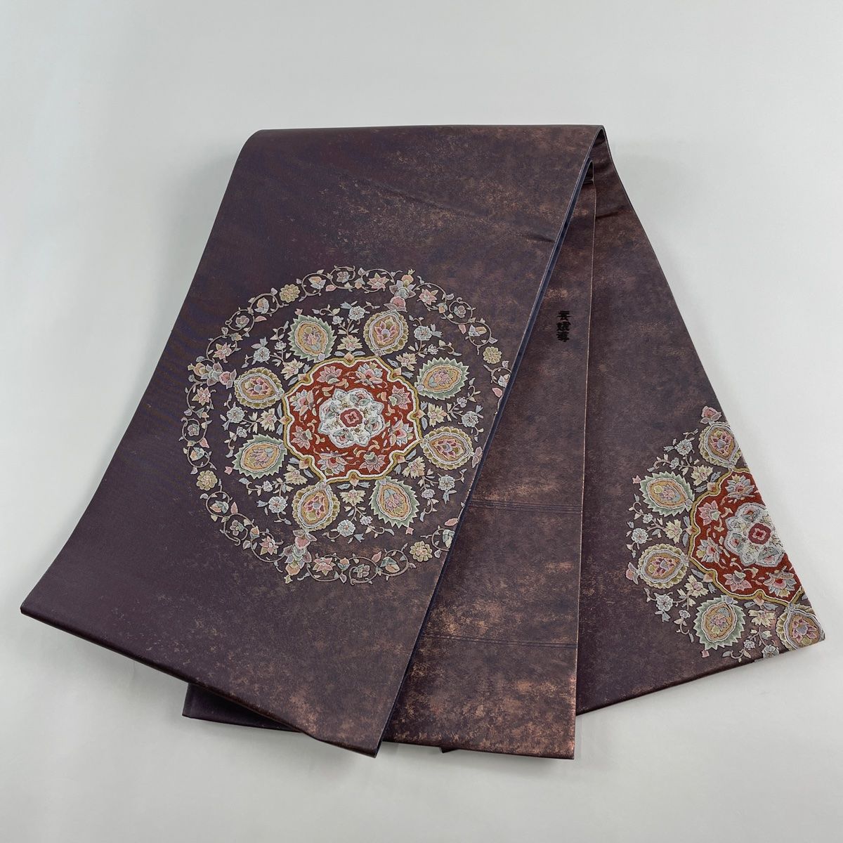袋帯 美品 名品 落款 雲娥導 華文 草花 蘇州刺繍 箔 灰紫 お太鼓