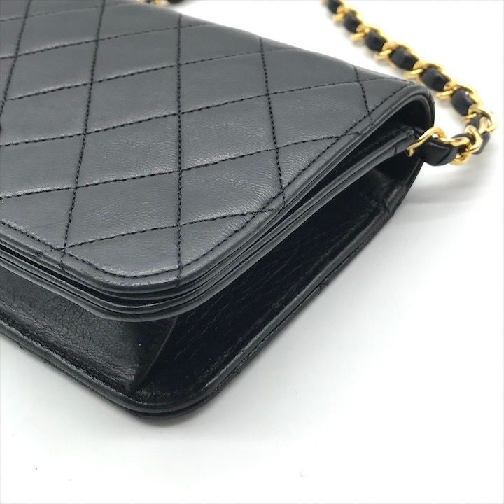 美品 CHANEL シャネル ココマーク ミニ マトラッセ ラムスキン
