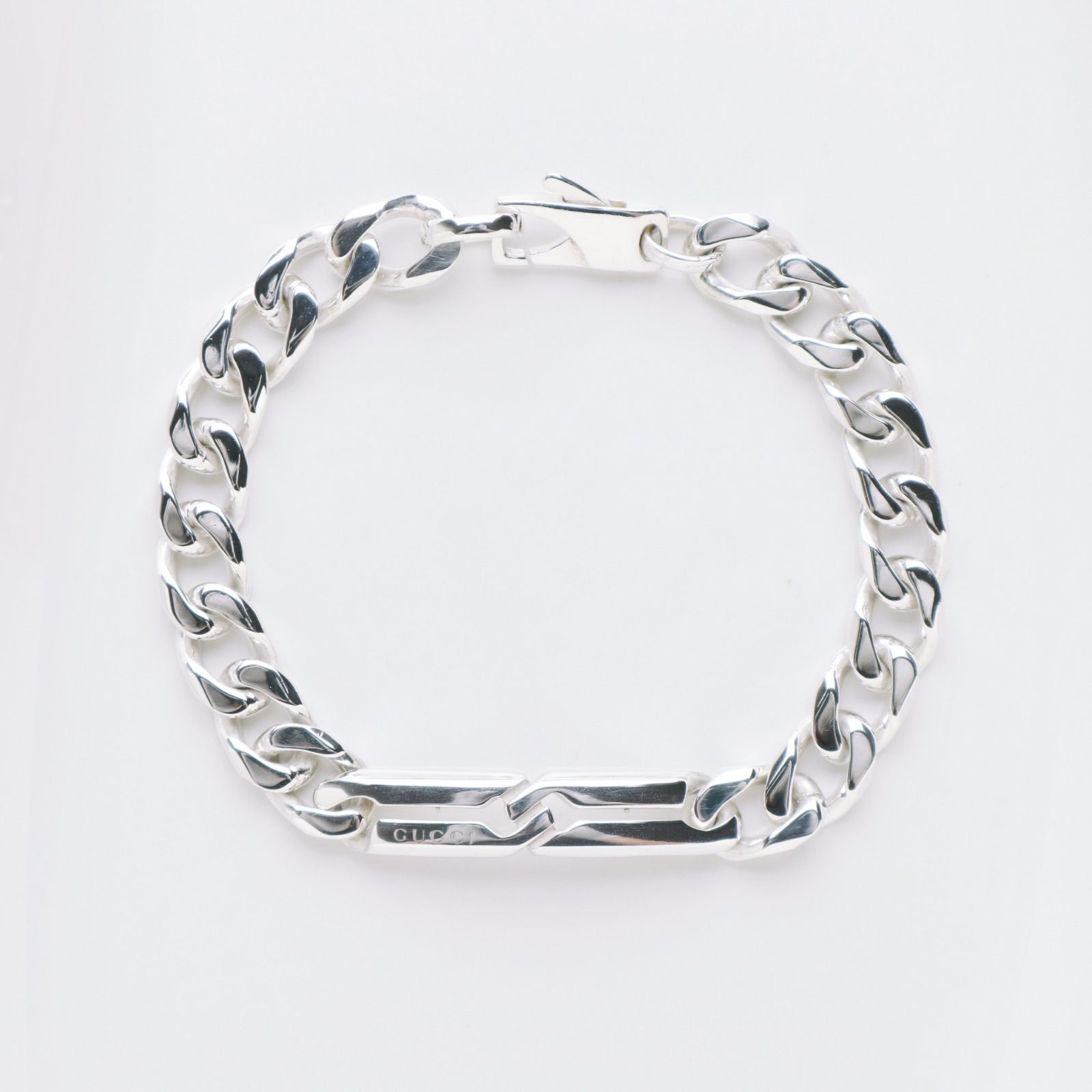 GUCCI グッチ インフィニティ ノット ブレスレット - c.2000s - メルカリ