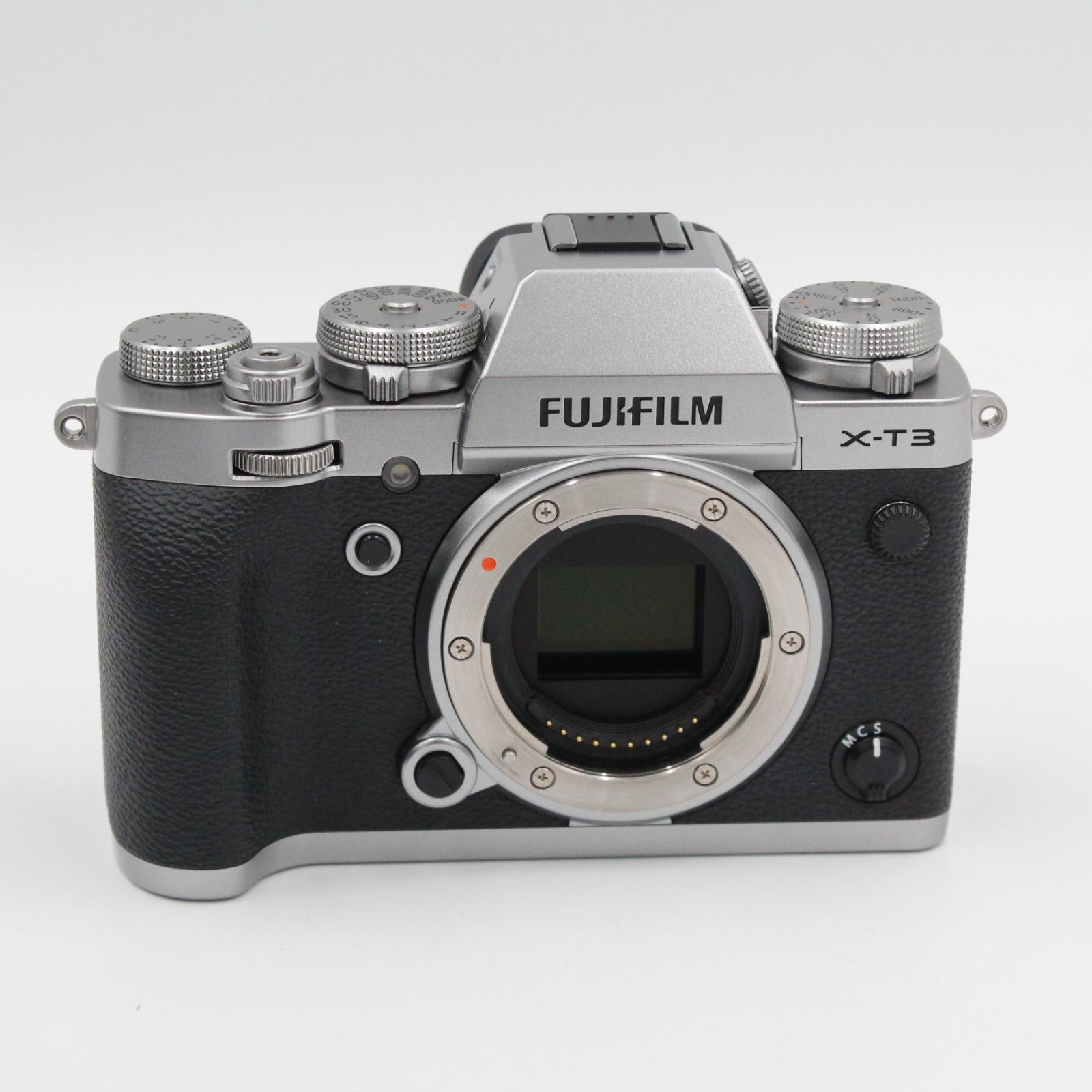 ショット数わずか11回、元箱付き。★美品★ FUJIFILM フジフイルム X-T3 ボディ シルバ