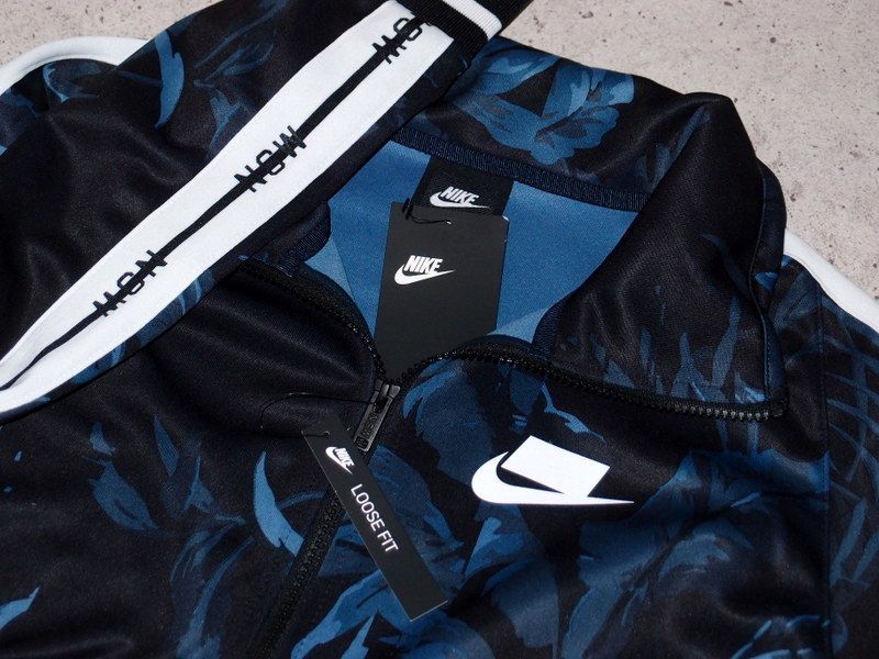 新品 NIKE NSW フローラル トラックジャケット M AR1612-010