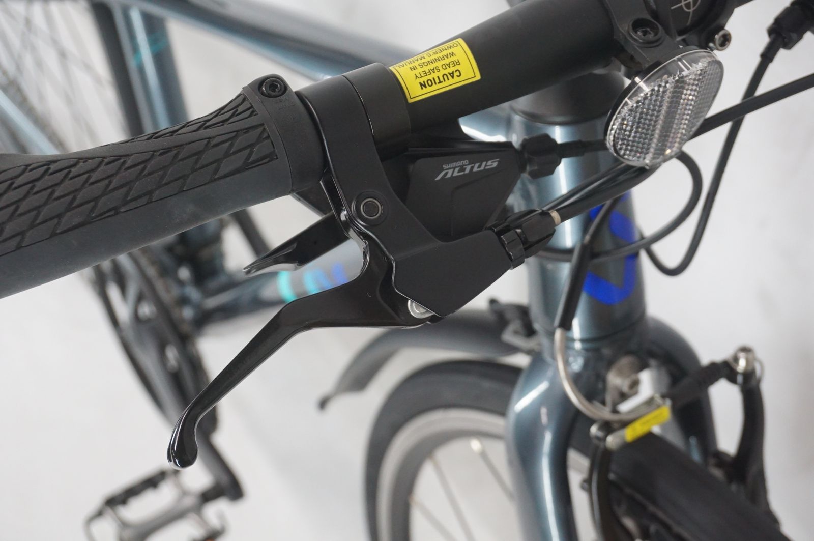 ジャイアント LIV