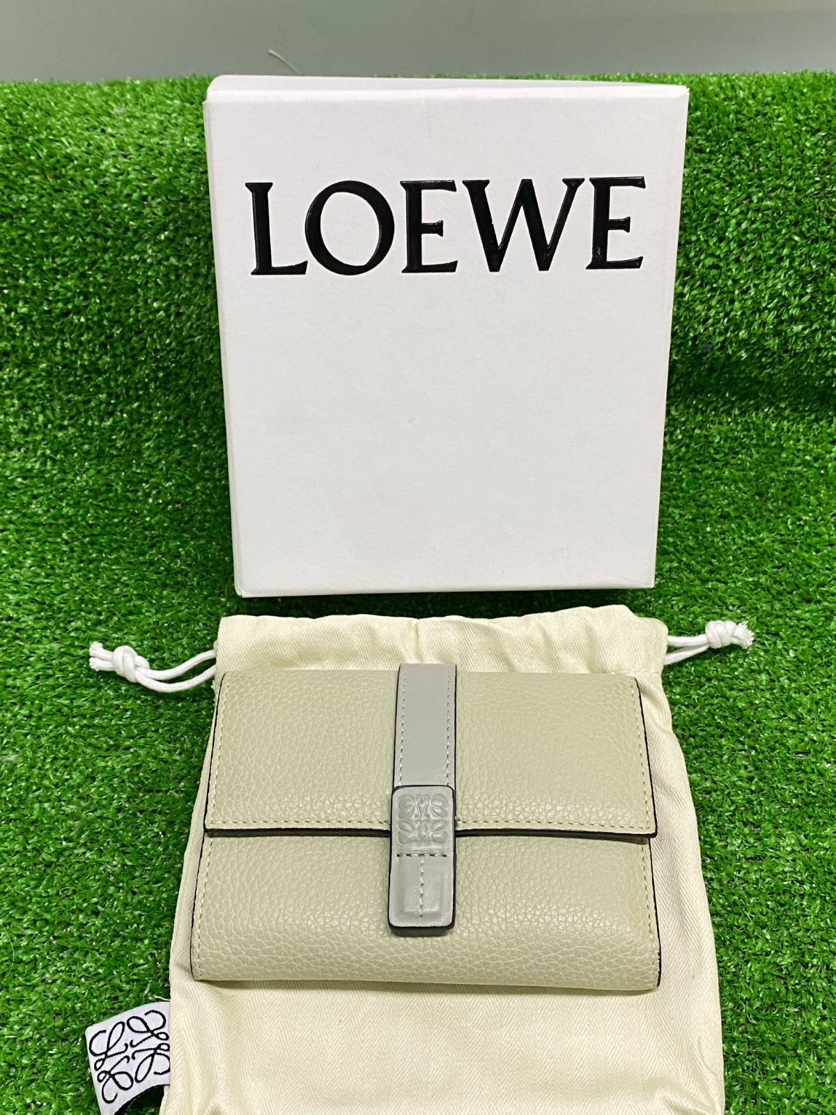 ●LOEWEロエベ