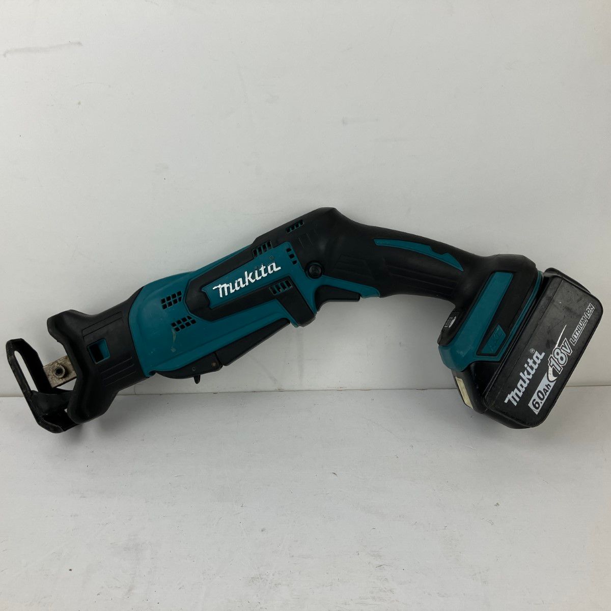 ЗЗMAKITA マキタ 18v 充電式レシプロソー バッテリーx1付 JR184D ブルー