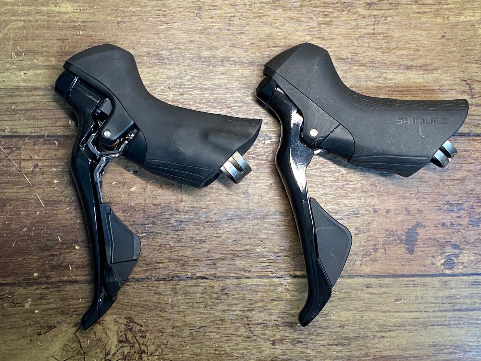 シマノ105 7000 stiレバー Amazon | シマノ(SHIMANO) ST-R7000 左レバーのみ 2S STIレバー
