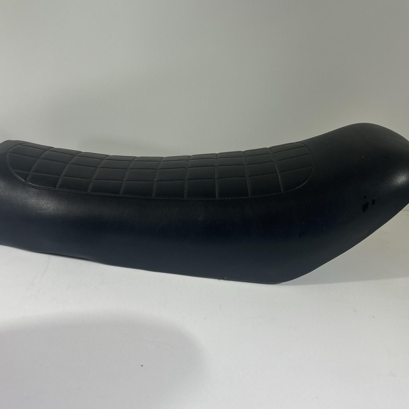 250SS シートカウル、テールカウル☆S1F、マッハ、400SS、350SS