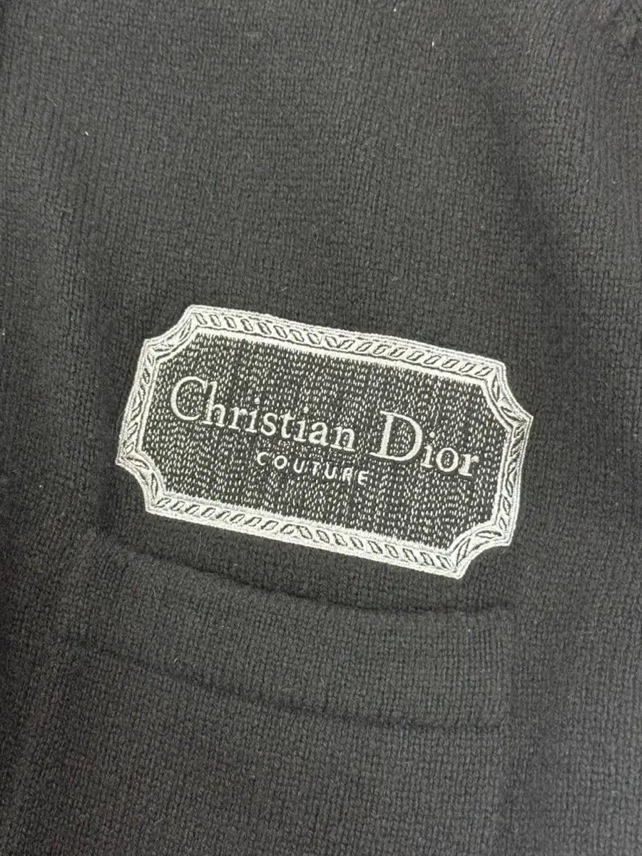 L DIOR(ディオール) クチュール 刺繡 ロゴ カシミア カーディガン