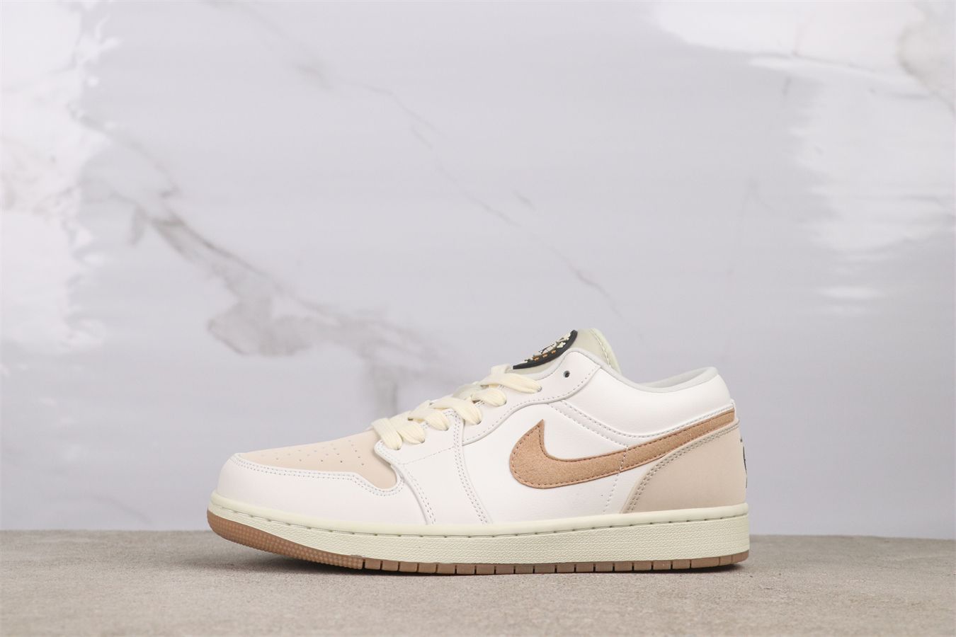 今日 Air Jordan エアジョーダン aj1 AJ1 エアジョーダン 1 LowIB8855-121