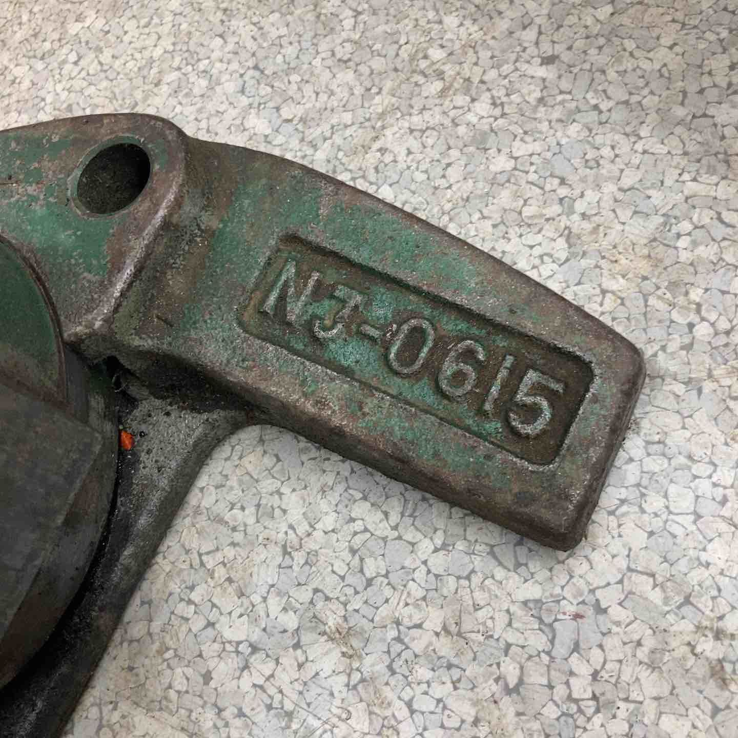 大阪ジャッキ 爪付ジャーナルジャッキ