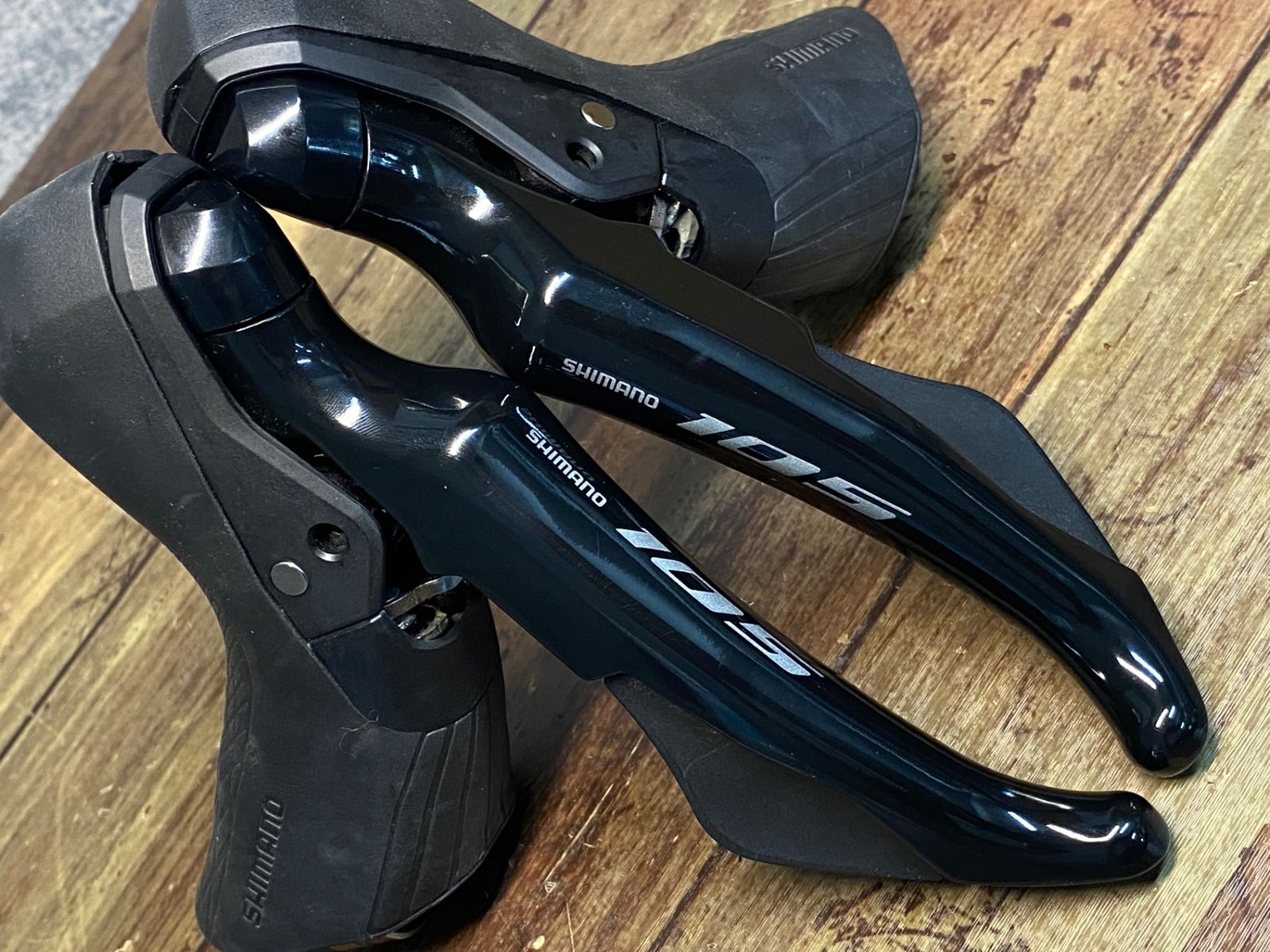 未使用品　SHIMANO 105 ST-R7020油圧 STI 2x11S Amazon | シマノ(SHIMANO) ST-R7020 左レバーのみ 2S ハイドロー