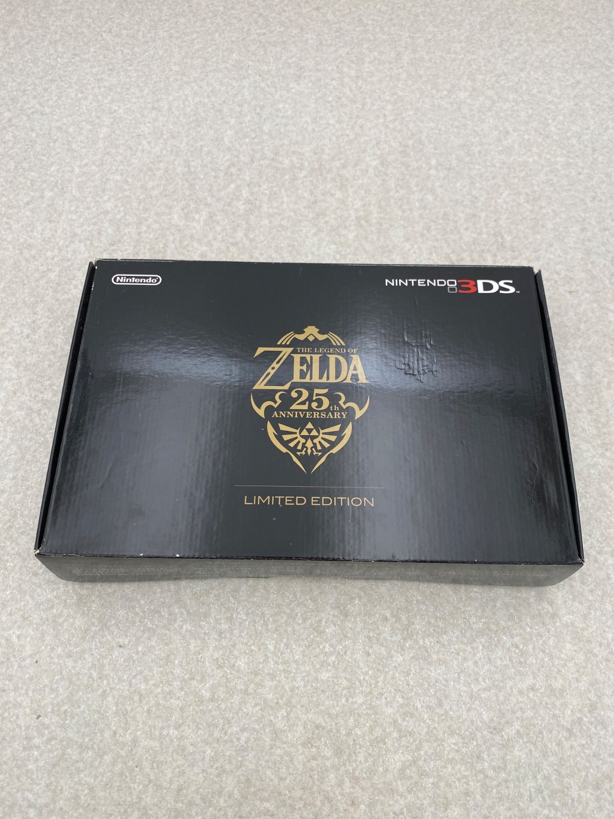 ◆ニンテンドー3DS 本体 ゼルダの伝説 ２５周年エディション